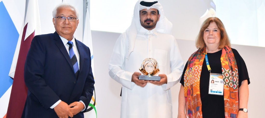 الشيخ جوعان يحصل على جائزة المساهمة في الحركة الأولمبية