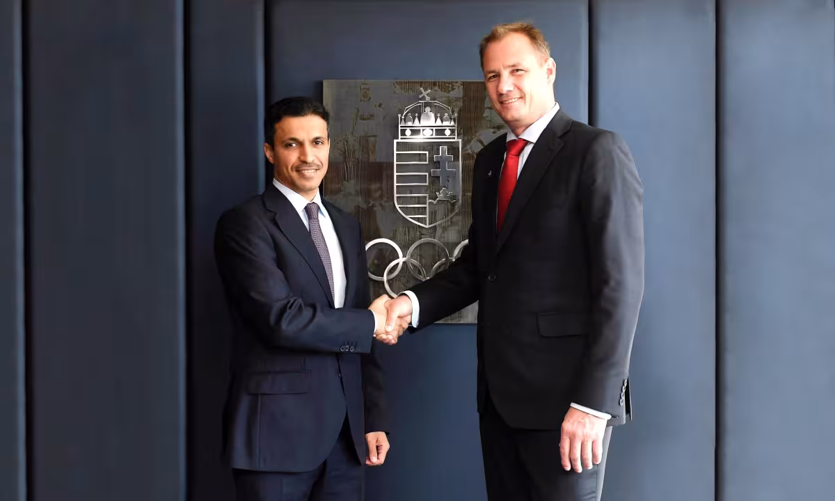 QOC Secretary General Meets President of Hungarian Olympic Committee