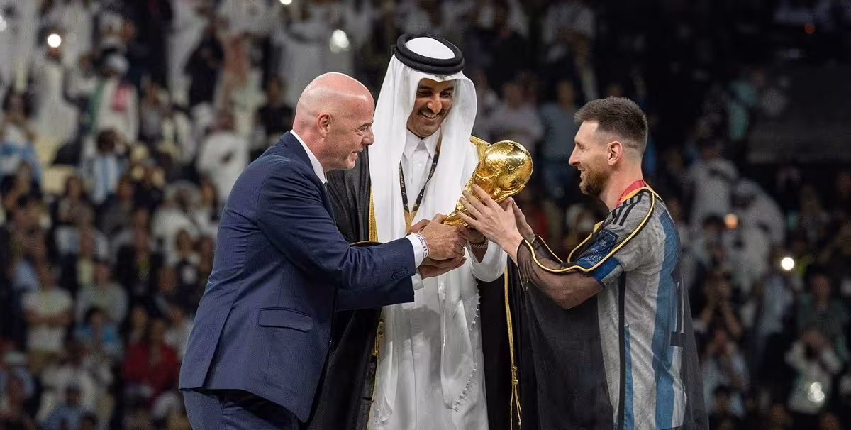 HH the Amir crowns Argentina FIFA World Cup Qatar 2022 champions